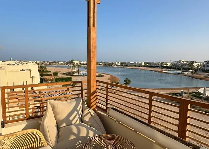 شقة Lagoon View Shedwan With Pool View & Rooftop
